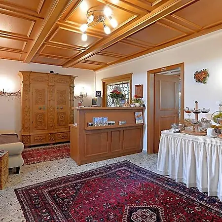 Garni Jennewein 3*