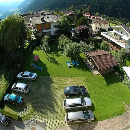 Hotel Garni Jennewein Mayrhofen