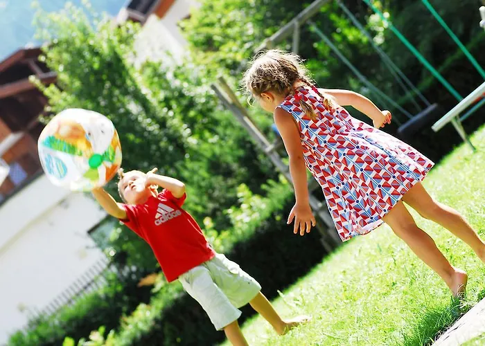 Ξενοδοχείο Garni Jennewein 3*